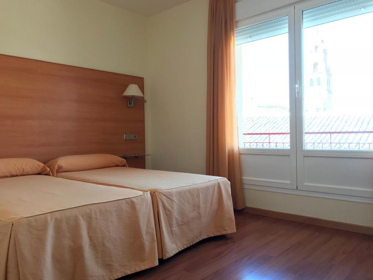 Hotel Europa Villacanas Buitenkant foto
